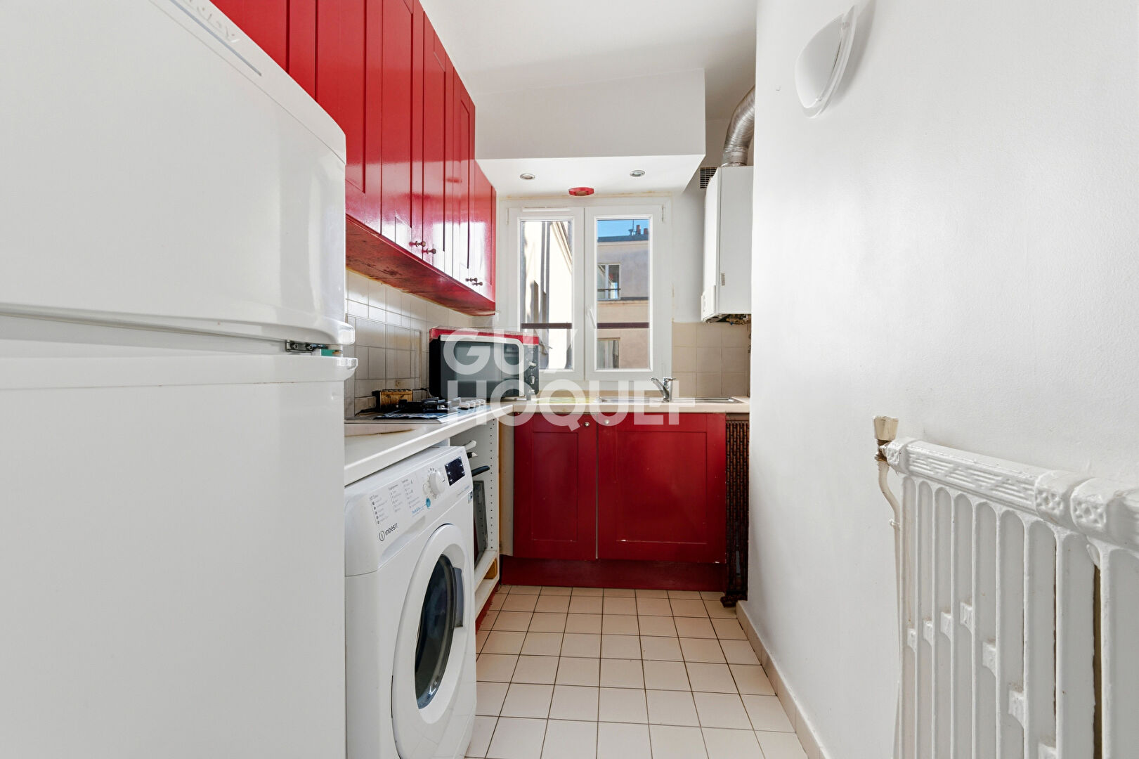 Très beau 2 pièces avec terrasse- Splendide vue sur la place de la Trinité et son Eglise - Dernier étage