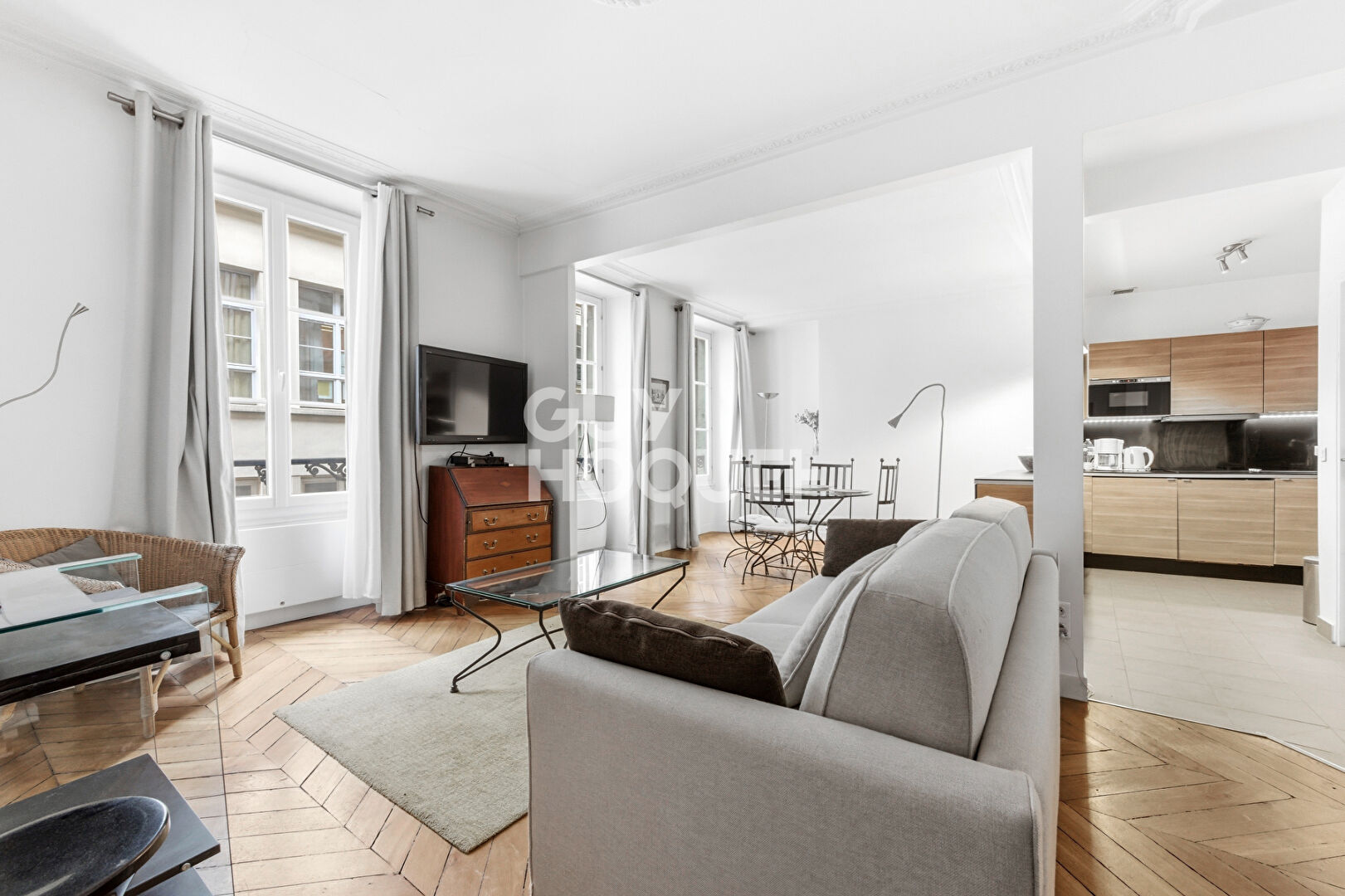 Beau 2 pièces - 55 m² - Martyrs 75009