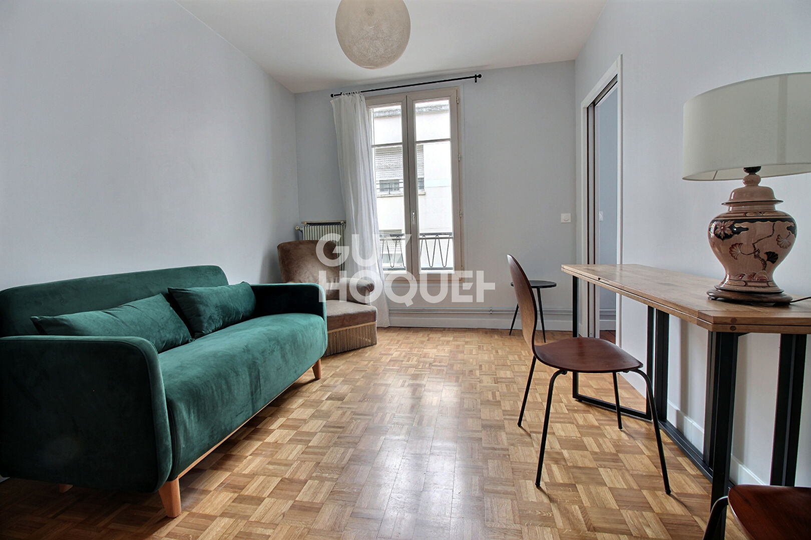 2 pièces - Location meublée - Botzaris