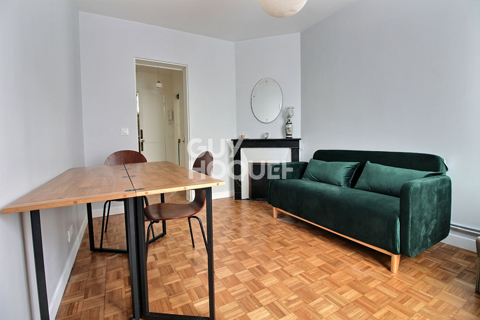 2 pièces - Location meublée - Botzaris