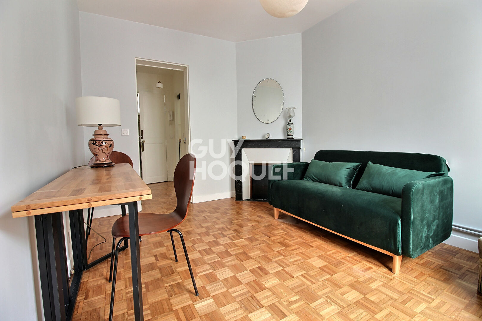 2 pièces - Location meublée - Botzaris