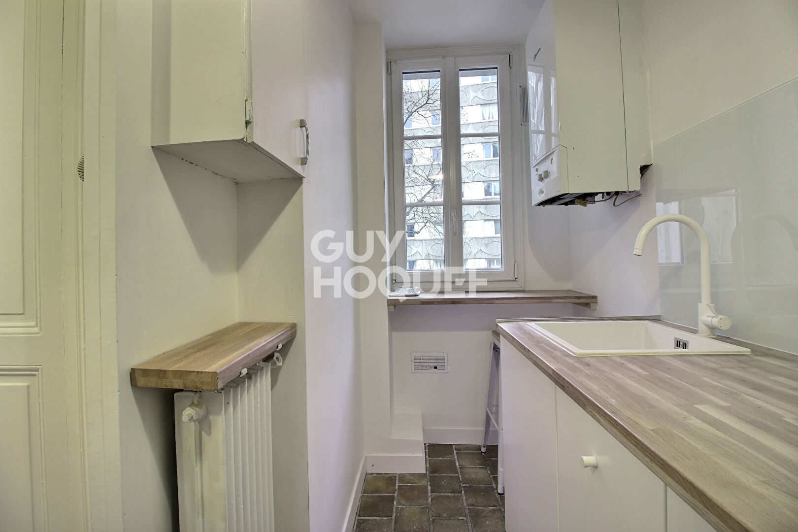 2 pièces - Location meublée - Botzaris