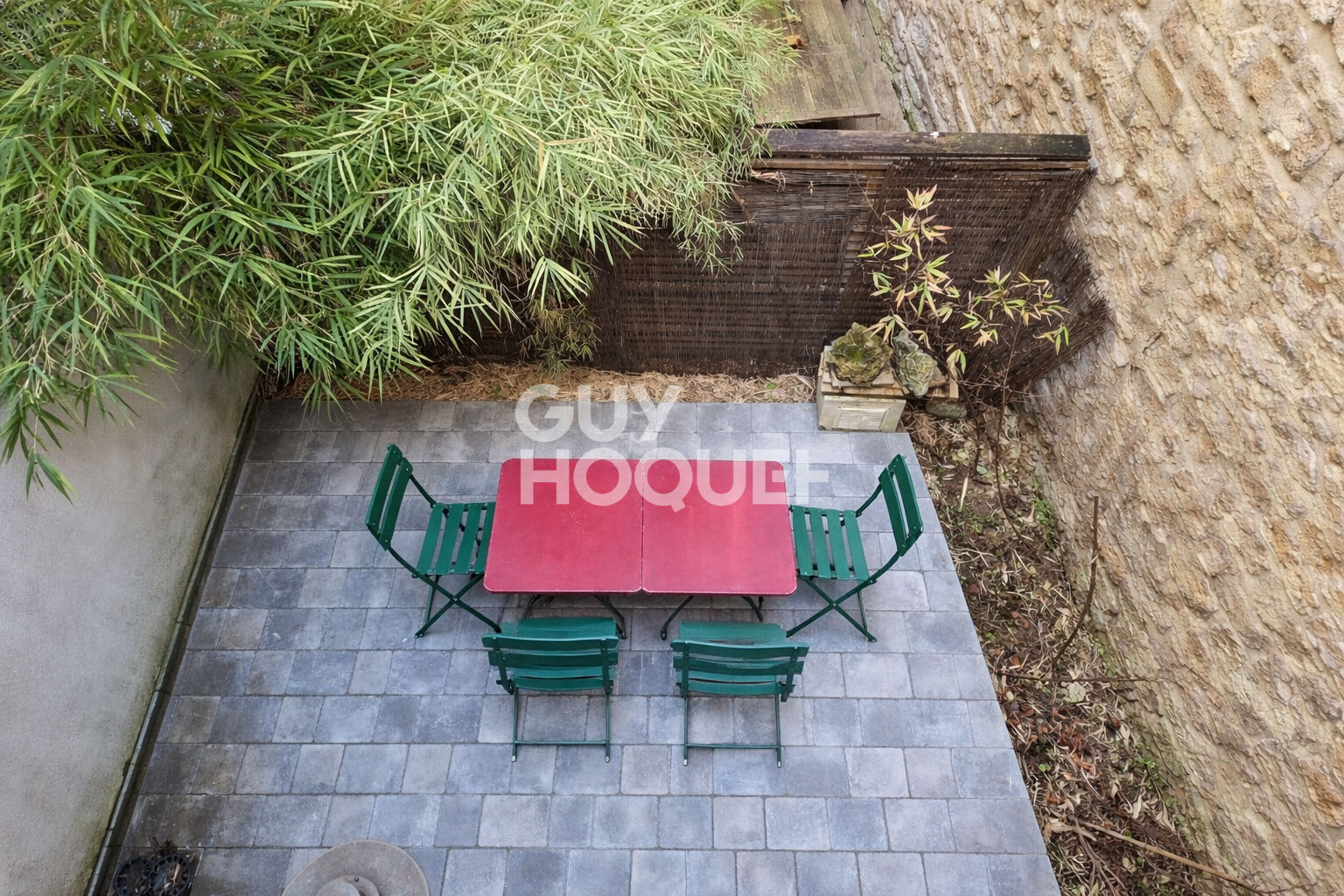 Très beau studio avec terrasse - Village des Abbesses