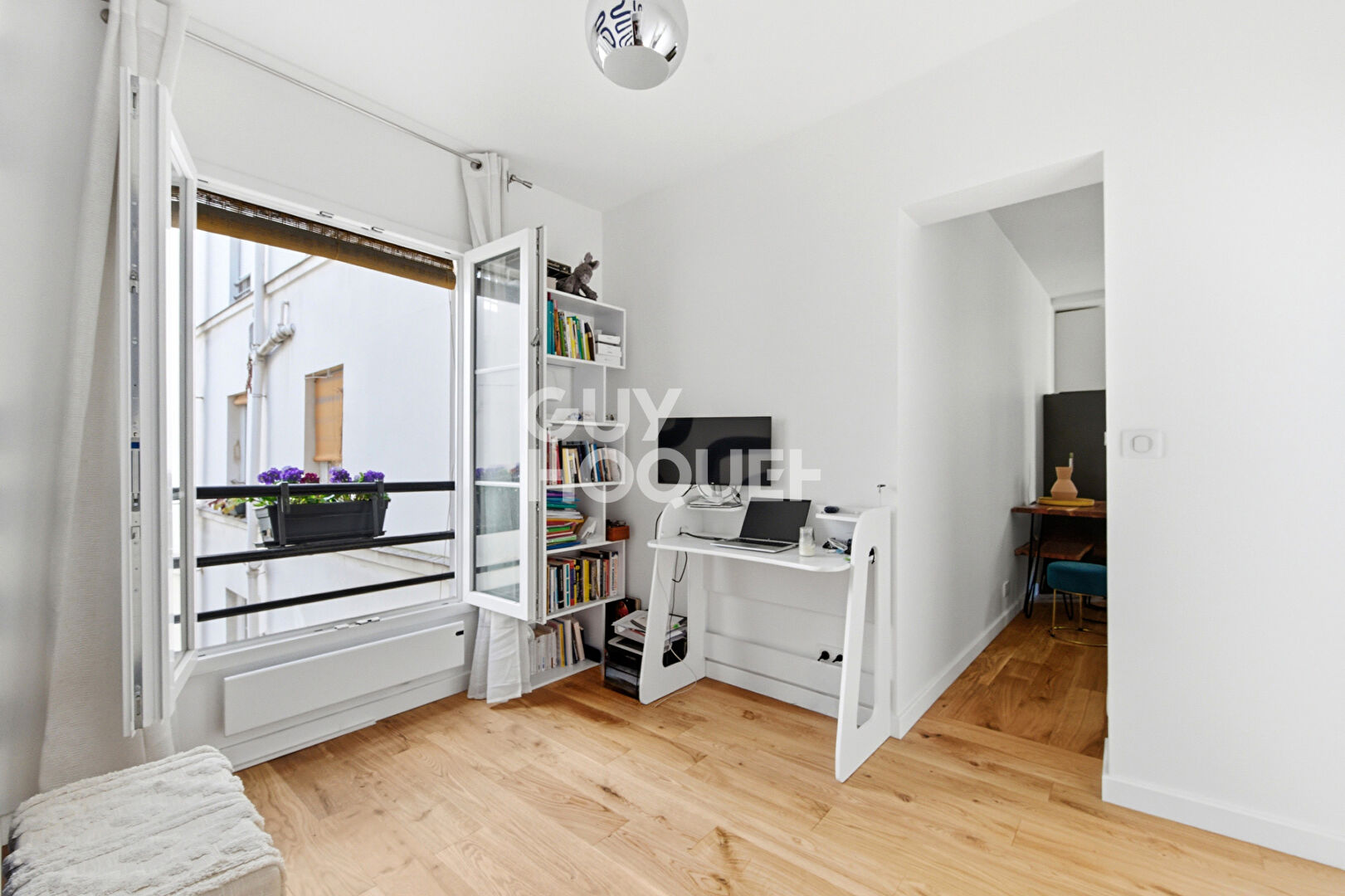 Très bel appartement rénové par architecte - 41 m² -South Pigalle 75009