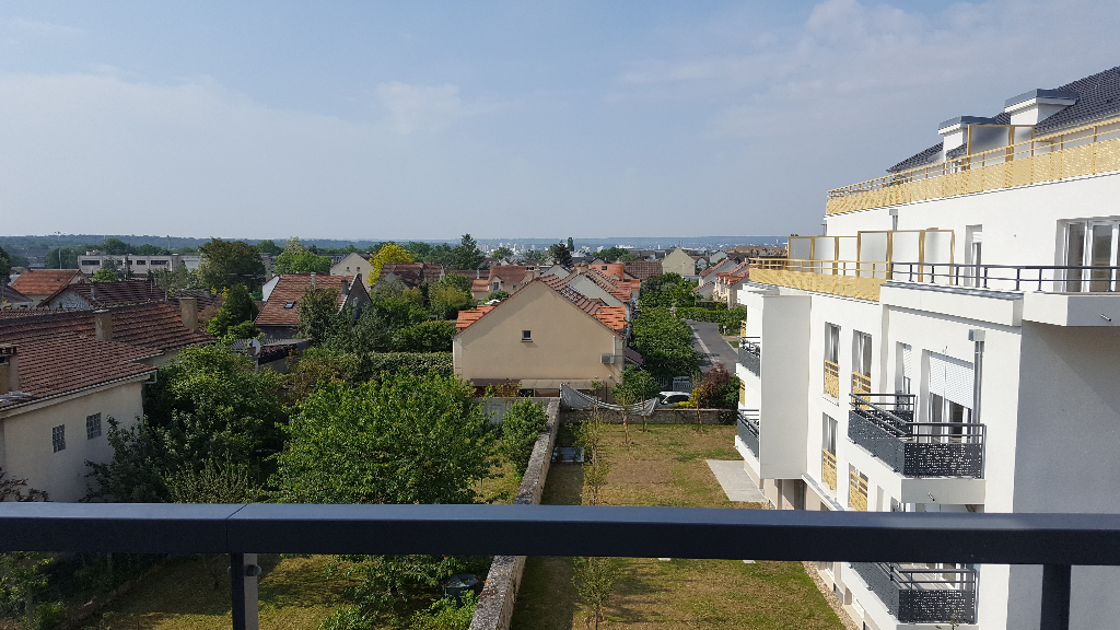 Appartement Acheres 4 pièce(s) 77.09 m2