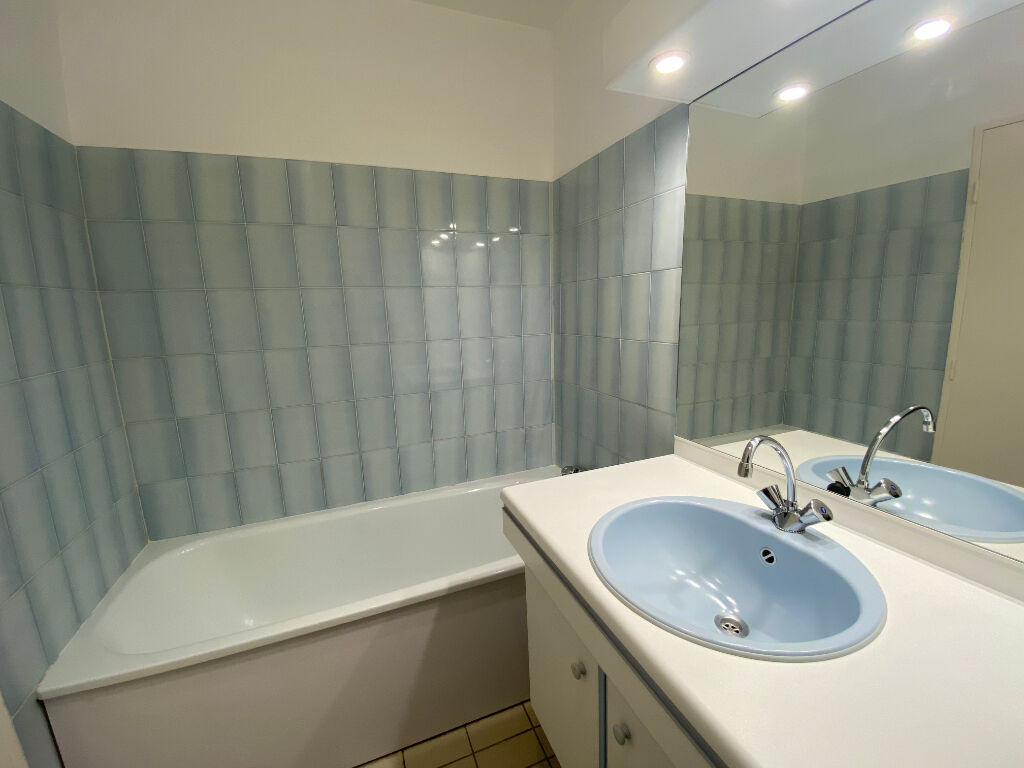 Location appartement 2 pièces Poissy Ref. 591