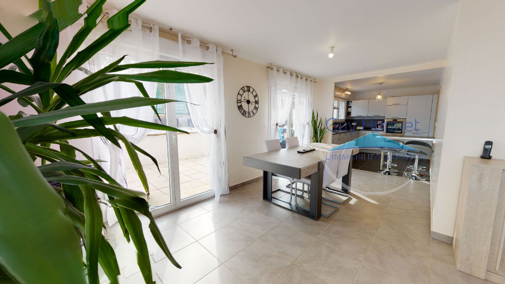 Maison T5 (132 m²) à vendre à BIANS LES USIERS