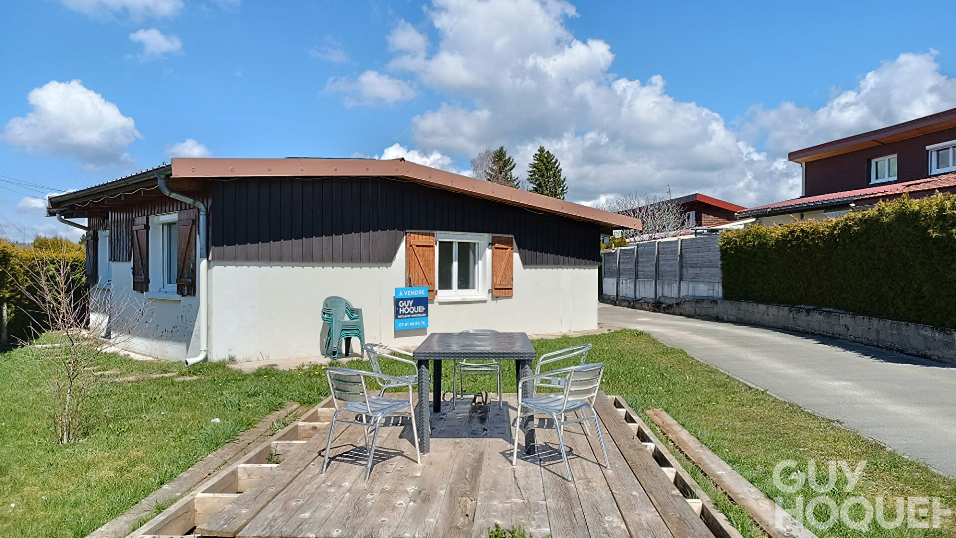 VENTE d'une maison METABIEF CENTRE