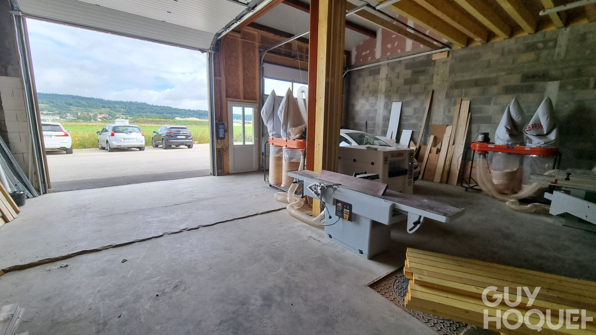LOCAL ARTISANAL PONTARLIER 140 M² + MEZZANINE