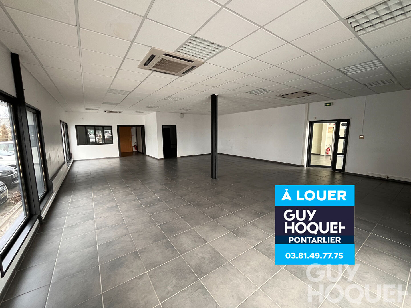 A LOUER Local commercial à Pontarlier de 140 m2