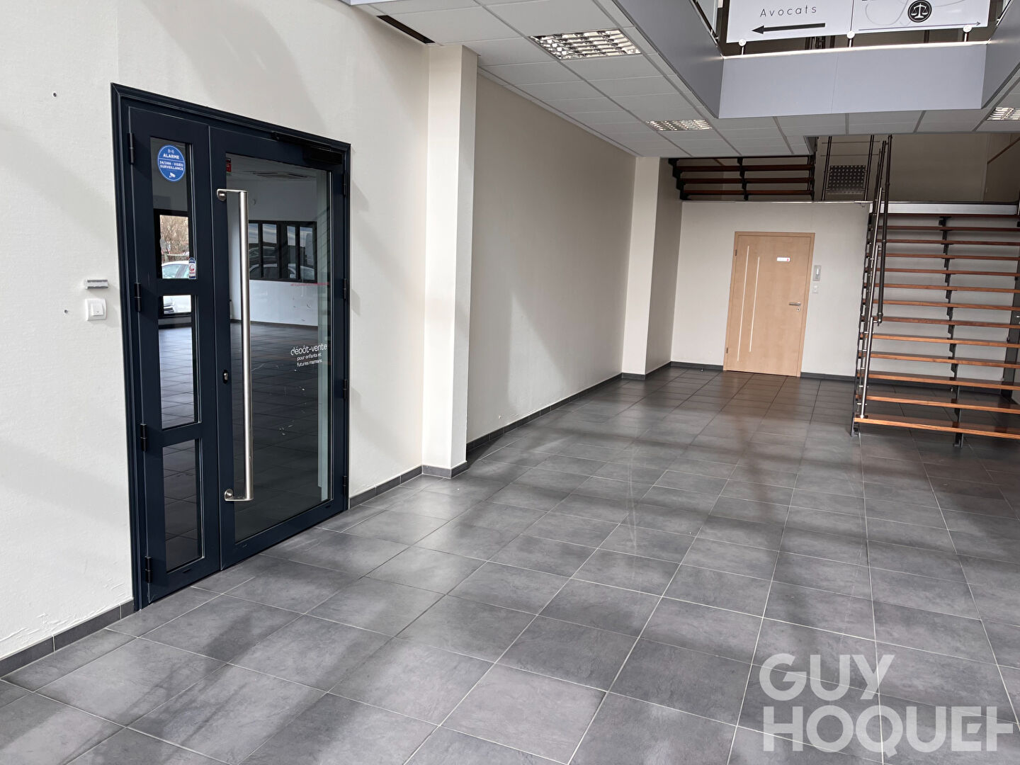 A LOUER Local commercial à Pontarlier de 140 m2