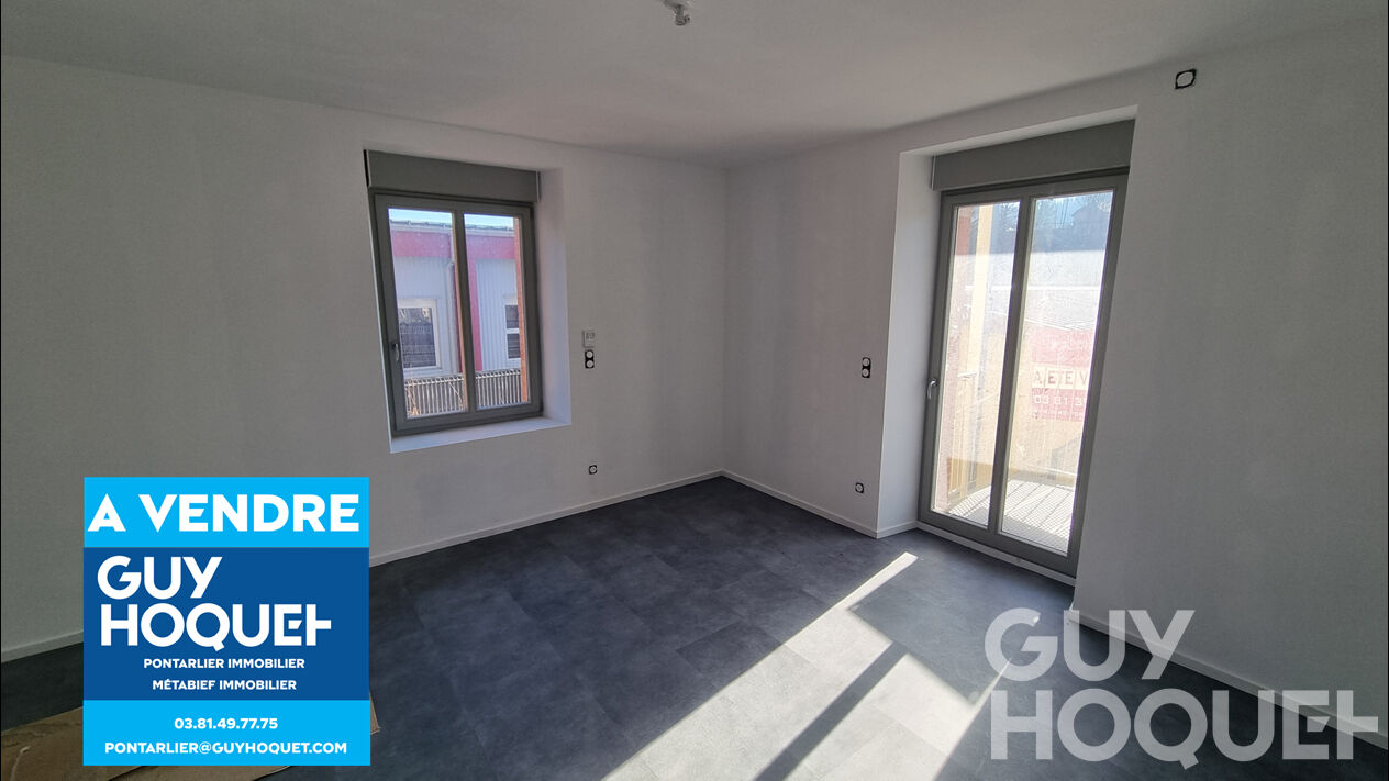 APPARTEMENT T2 JARDIN ET PARKING LA CLUSE ET MIJOUX
