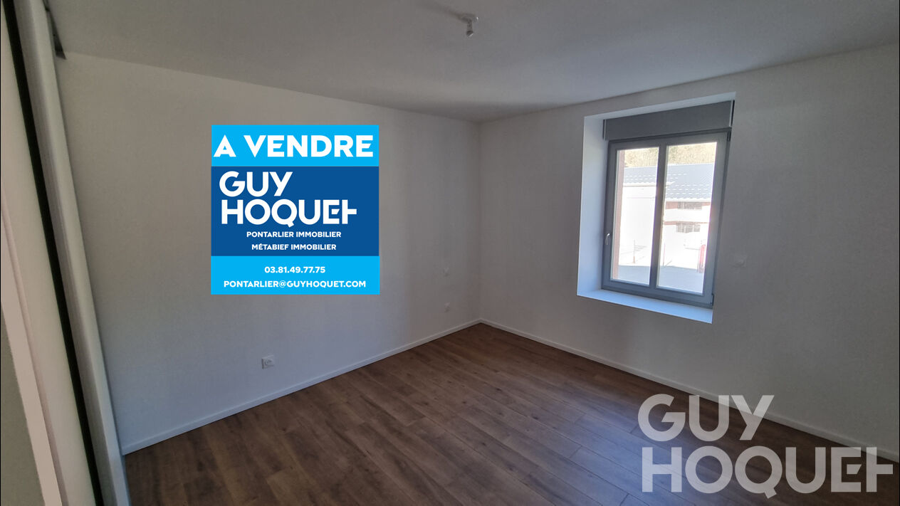 APPARTEMENT 3 CHAMBRES AVEC TERRASSE ET PARKING