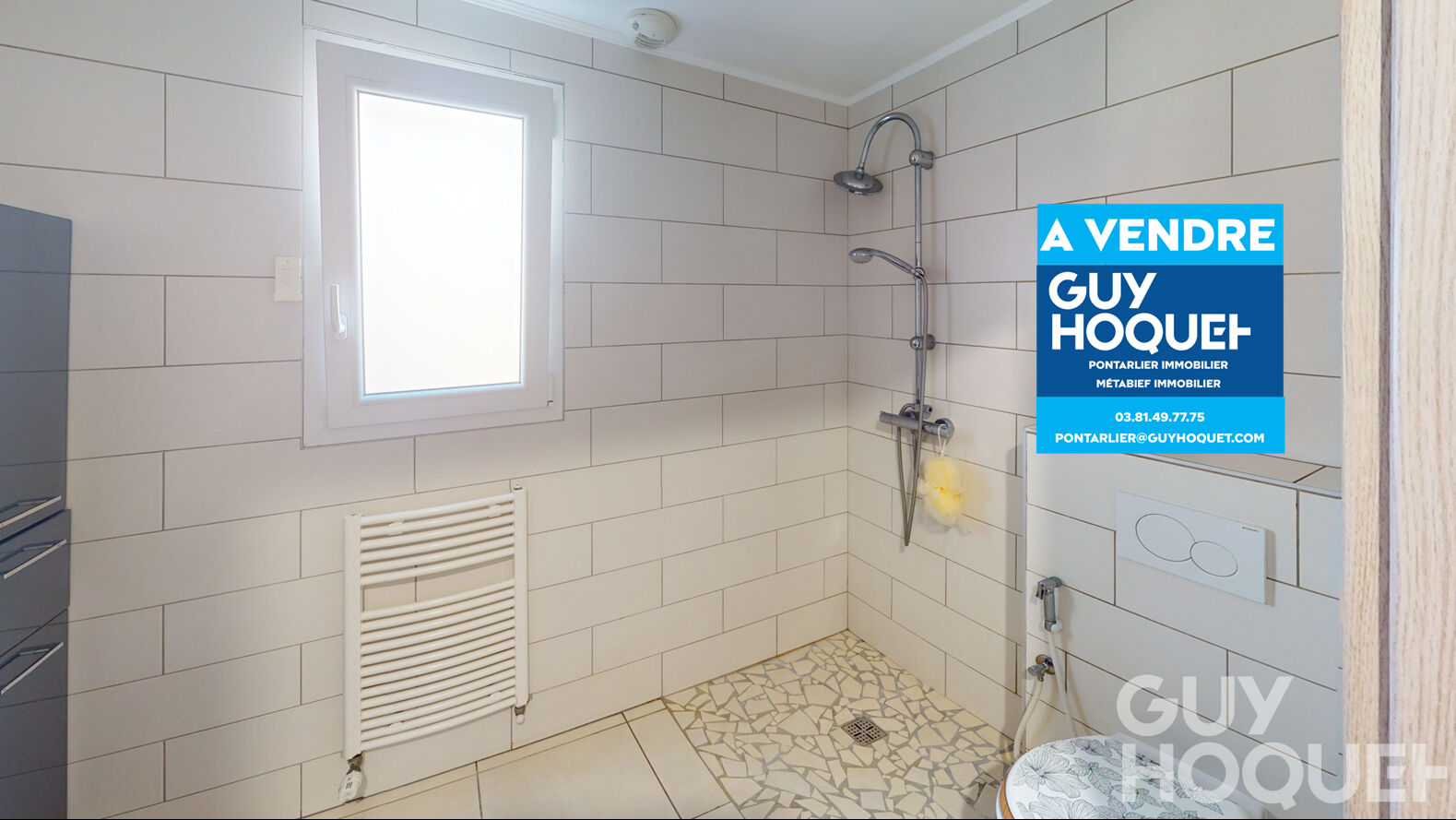 A VENDRE MAISON LA CHAUX TERRAIN GARAGE