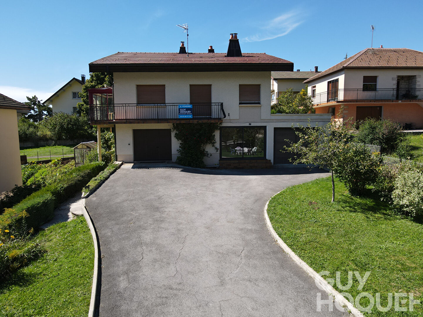A VENDRE MAISON PONTARLIER GARAGE PARKING TERRAIN 6 CHAMBRES