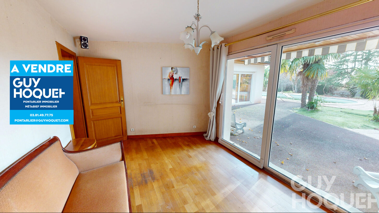 A VENDRE MAISON TERRAIN PISCINE 2 GARAGES