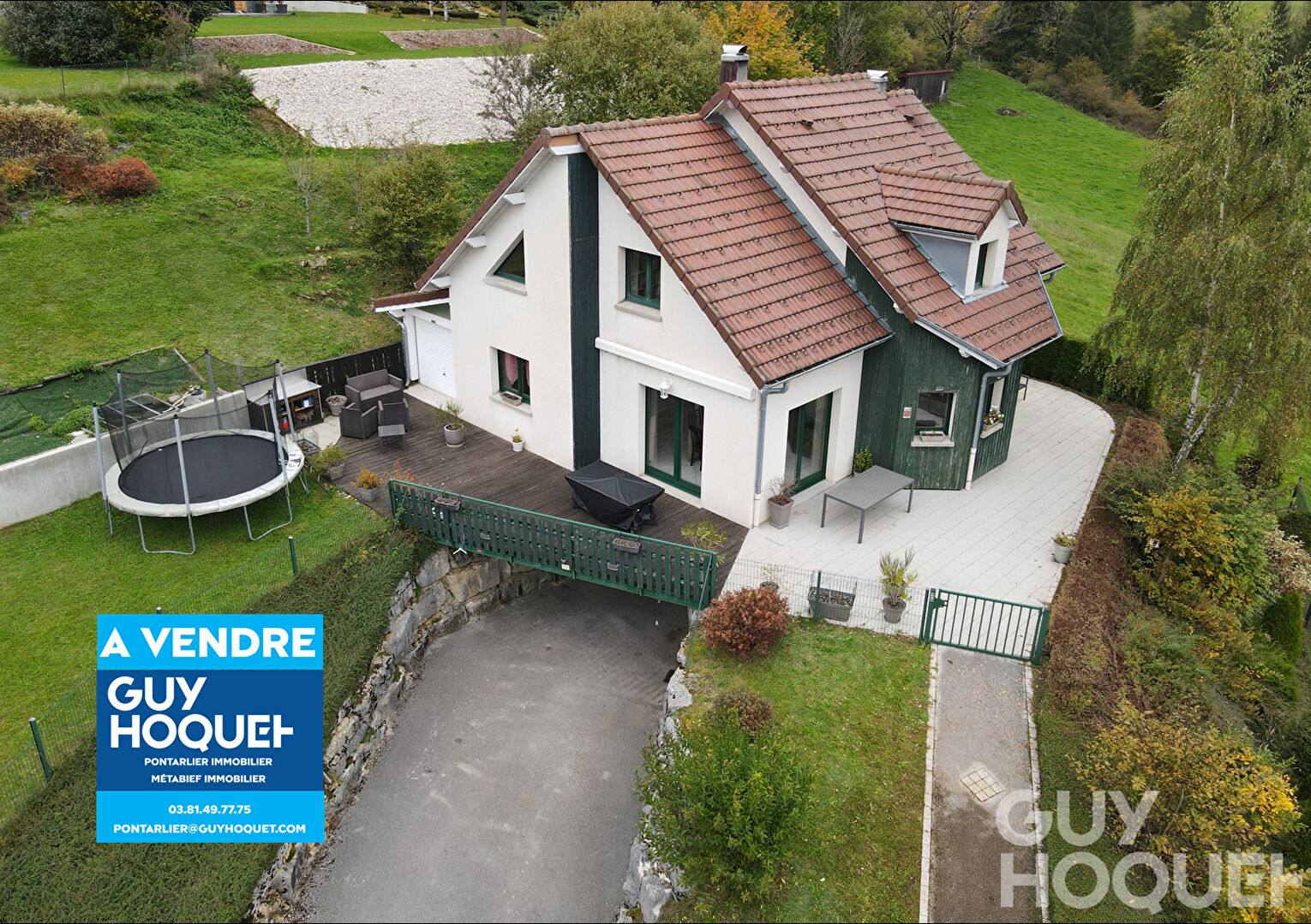 MAISON MONTBENOIT 4 CHAMBRES TERRAIN GARAGE