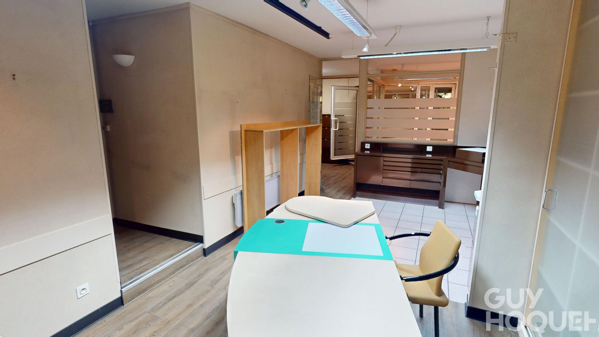 A VENDRE LOCAL PROFESSIONNEL PONTARLIER 195 M²