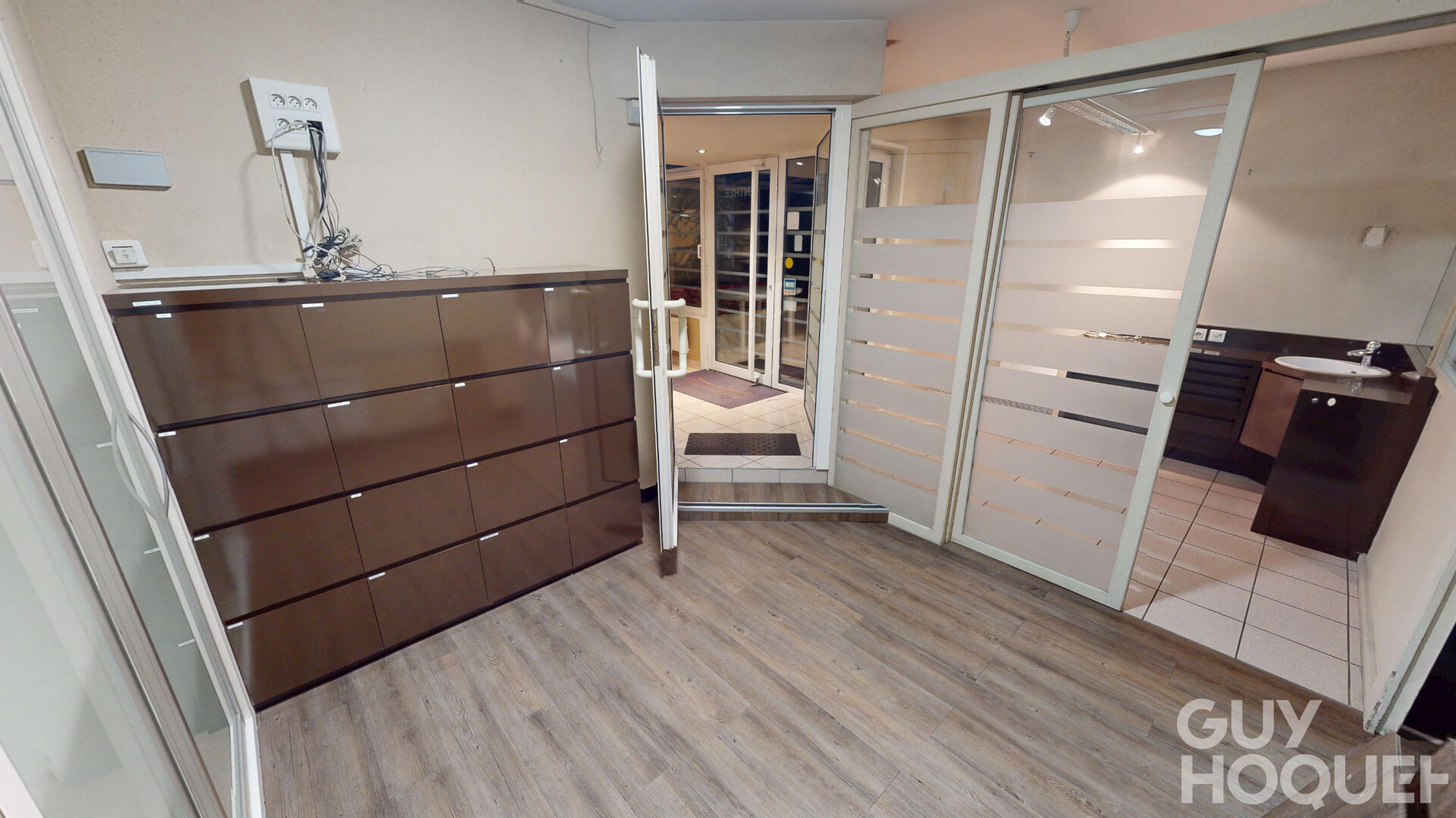 A VENDRE LOCAL PROFESSIONNEL PONTARLIER 195 M²