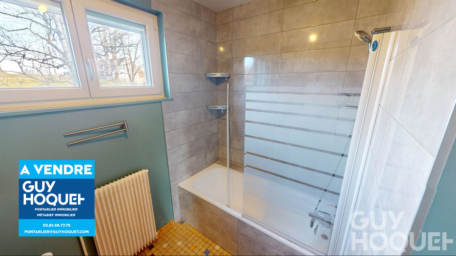 MAISON COURVIERES 5 CHAMBRES GARAGE TERRAIN