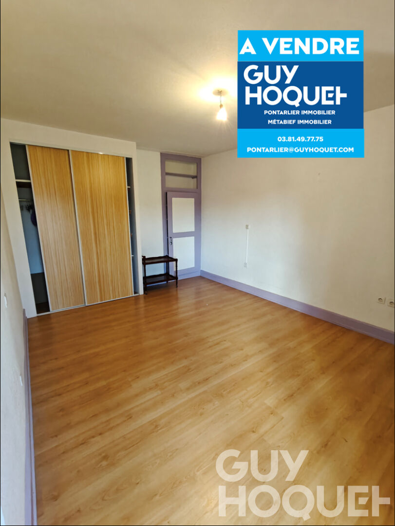 LEVIER MAISON AVEC TERRAIN ET PISCINE