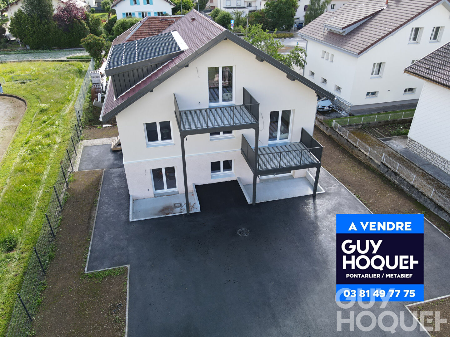 APPARTEMENT T2 RDC AVEC PARKING ET TERRASSE