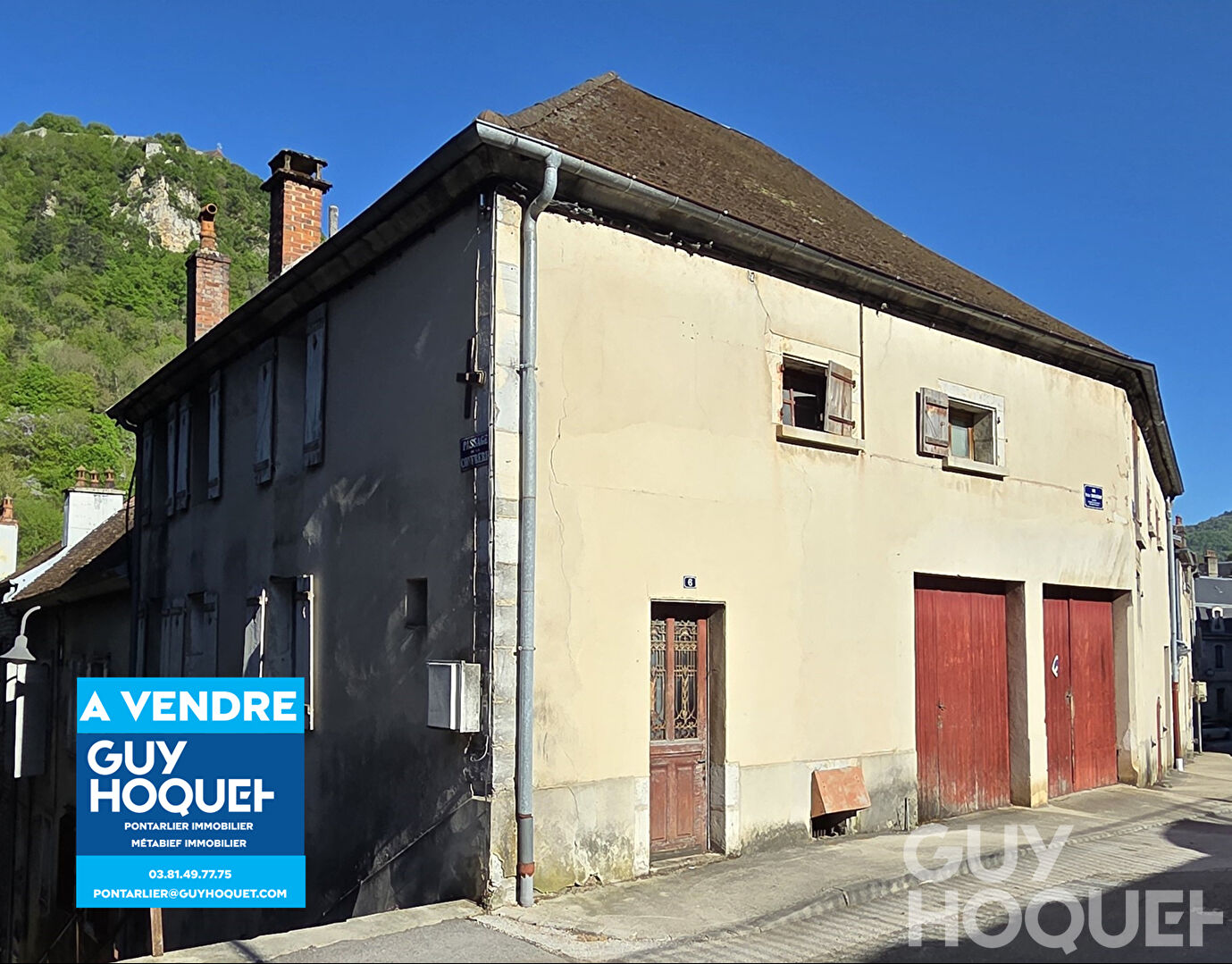 MAISON DE VILLE A RENOVER