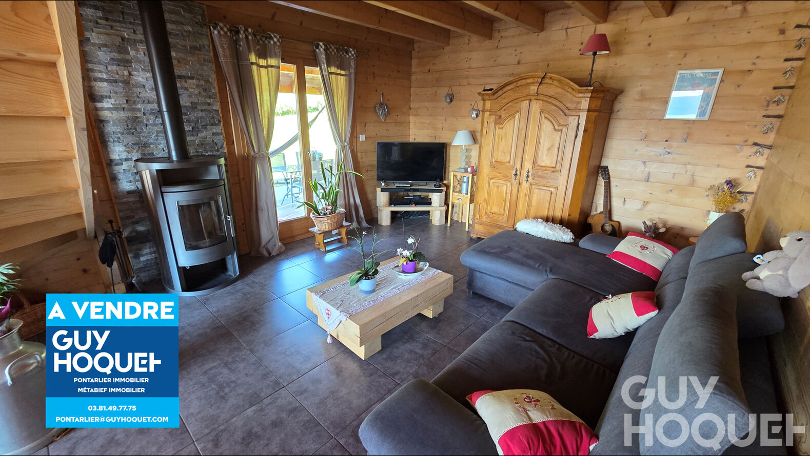 CHALET 6 PIECES AVEC TERRAIN ET GARAGES