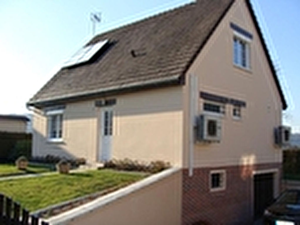 Maison 5 pièces d'environ 115 m² à Pont Audemer (27500).