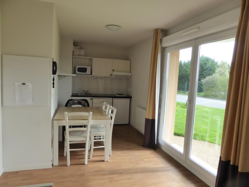 Appartement meublé au rez-de-chaussée avec piscine
