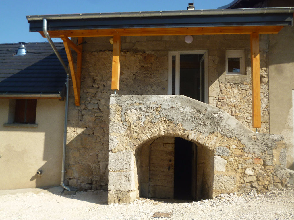 MAISON T2  située à la Palud (hauteur de Chapareillan)