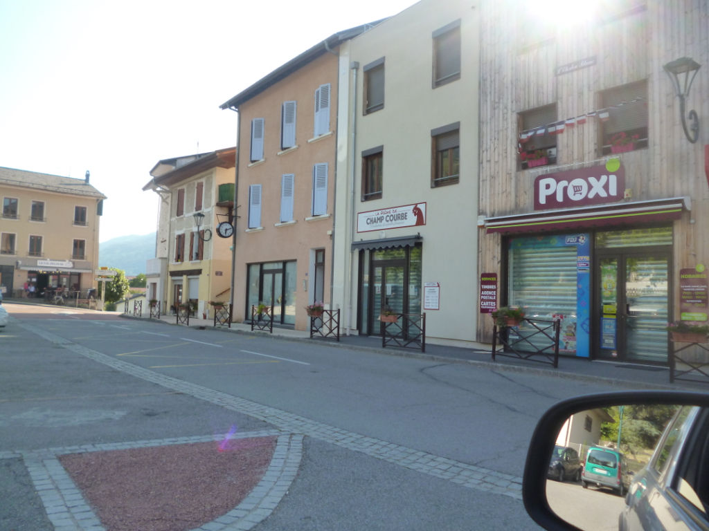 arvillard T2 bis    de 52  M²  (73110)