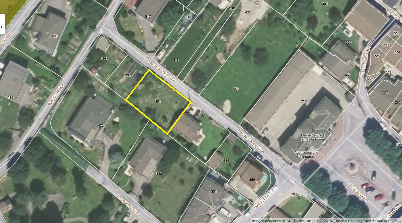 Terrain constructible  435 m2  Crets En Belledonne