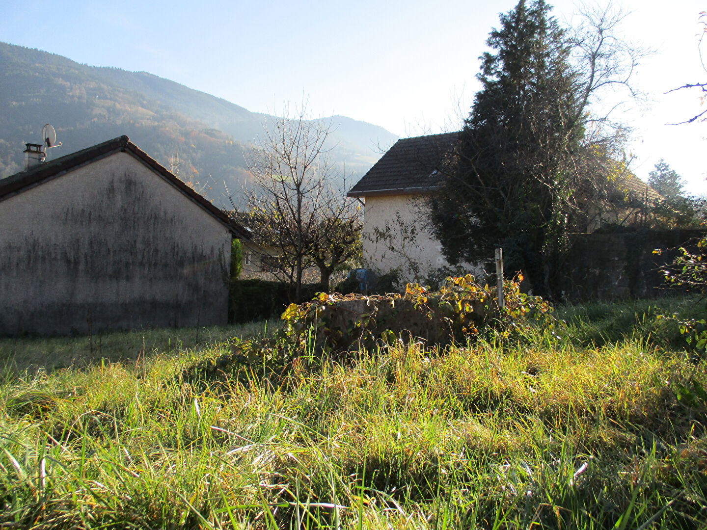 Terrain constructible  435 m2  Crets En Belledonne