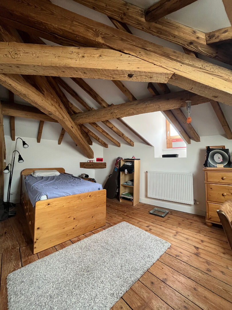 Maison de charme à Allevard - 4 chambres et jardin!