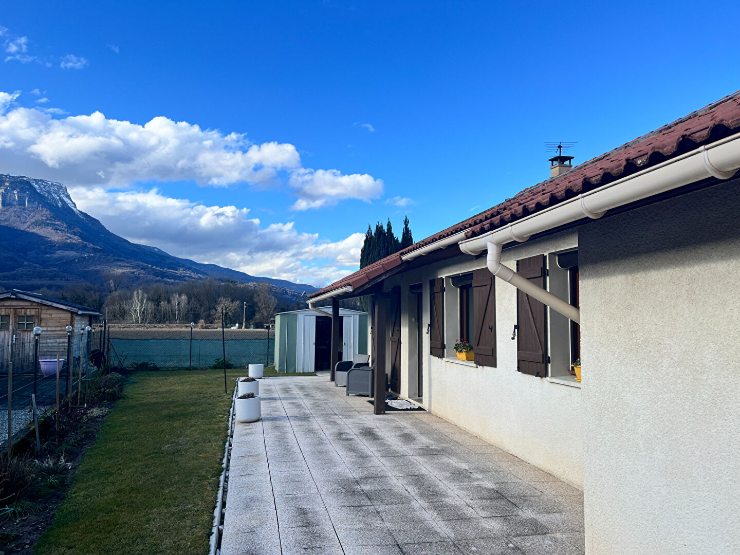 Maison plain pied à vendre à Pontcharra - 4 pièces, 3 chambres, jardin