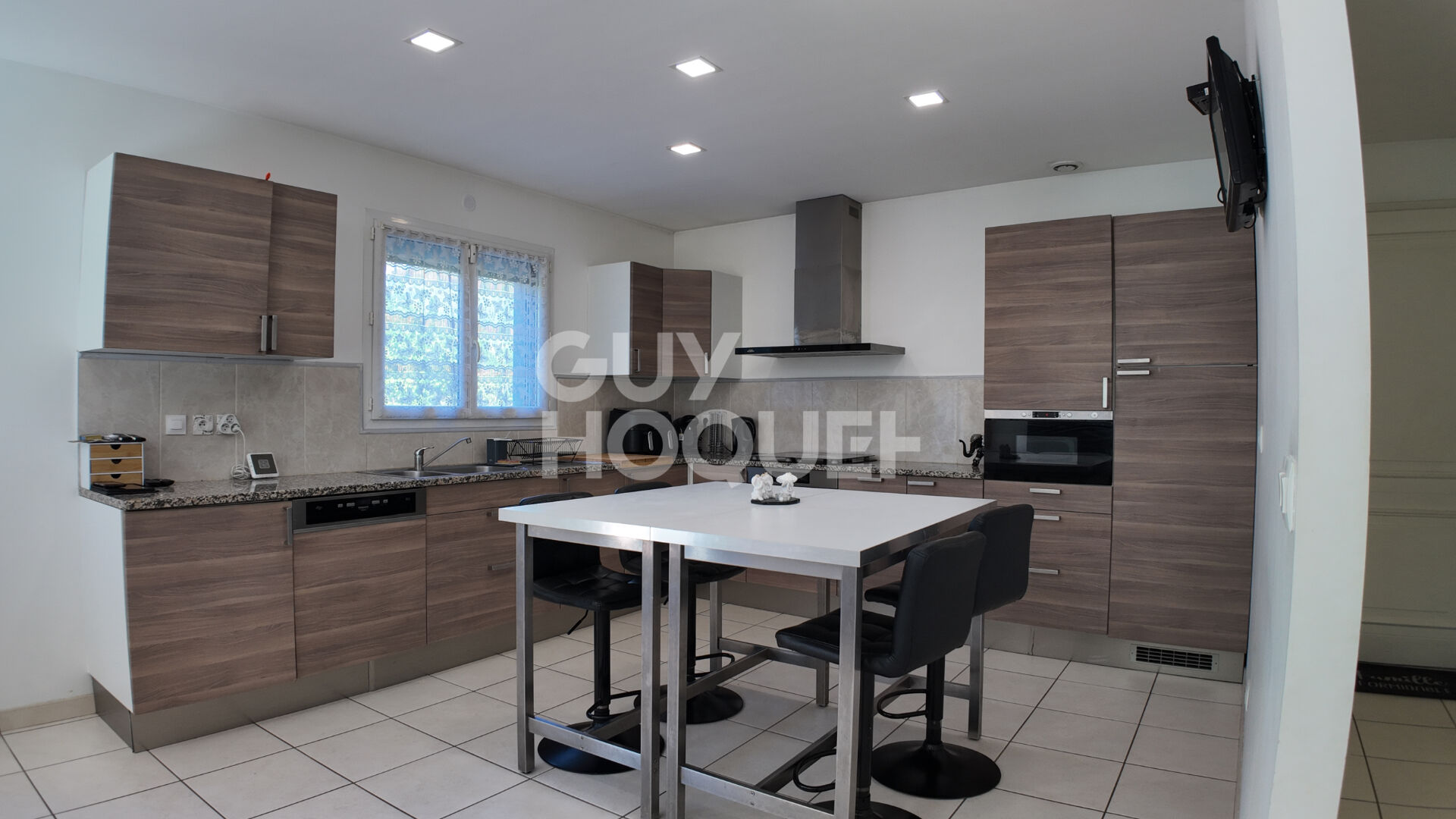 Maison Moderne 138m2 à La Table