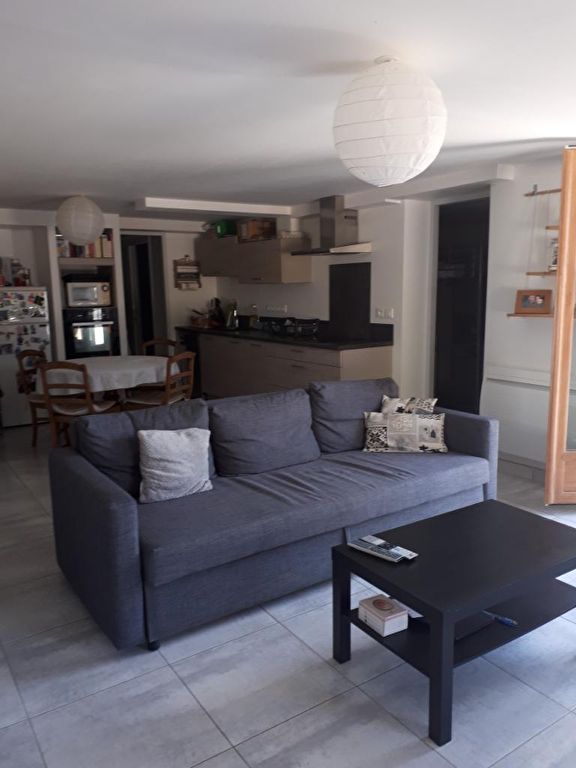 Appartement Saint Maximin  (38530)  T3 de  70.65 m2