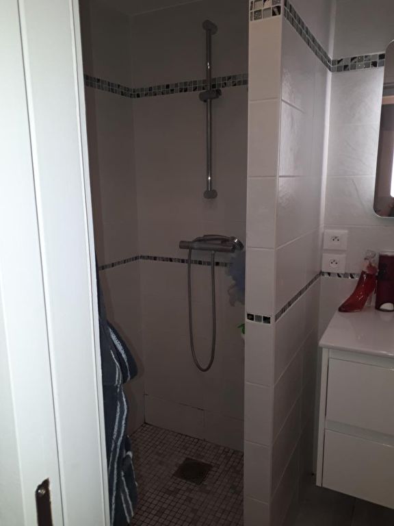 Appartement Saint Maximin  (38530)  T3 de  70.65 m2