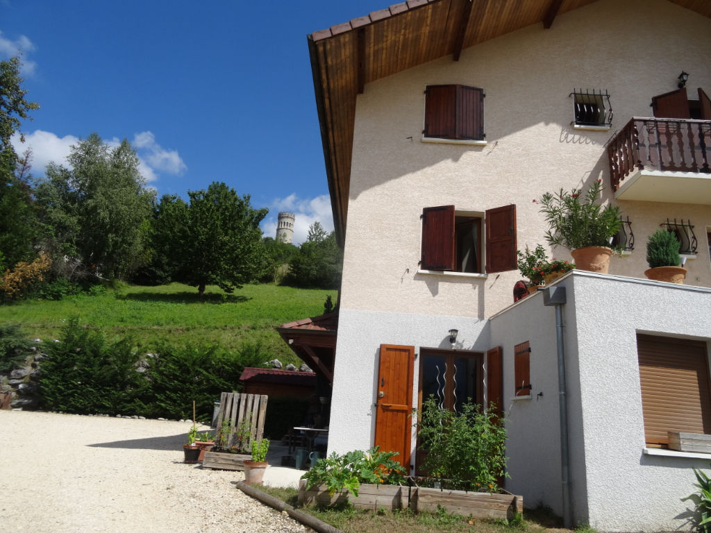Appartement Saint Maximin  (38530)  T3 de  70.65 m2