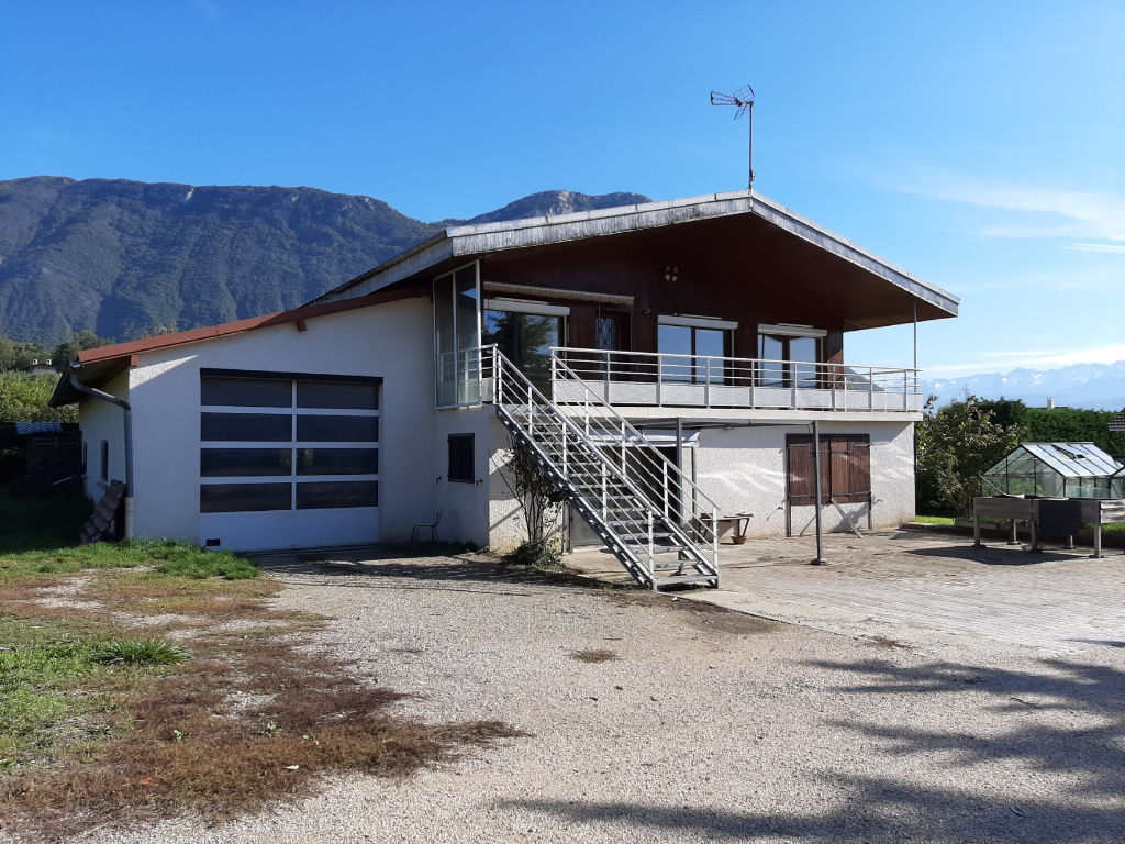 MAISON PORTE DE SAVOIE  (73800 LES MARCHES