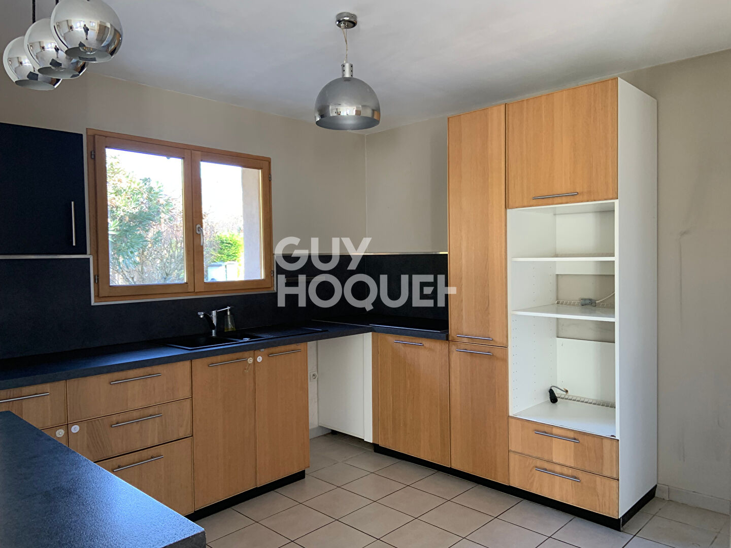 Charmante Maison à Vendre à Pontcharra - 299 000 