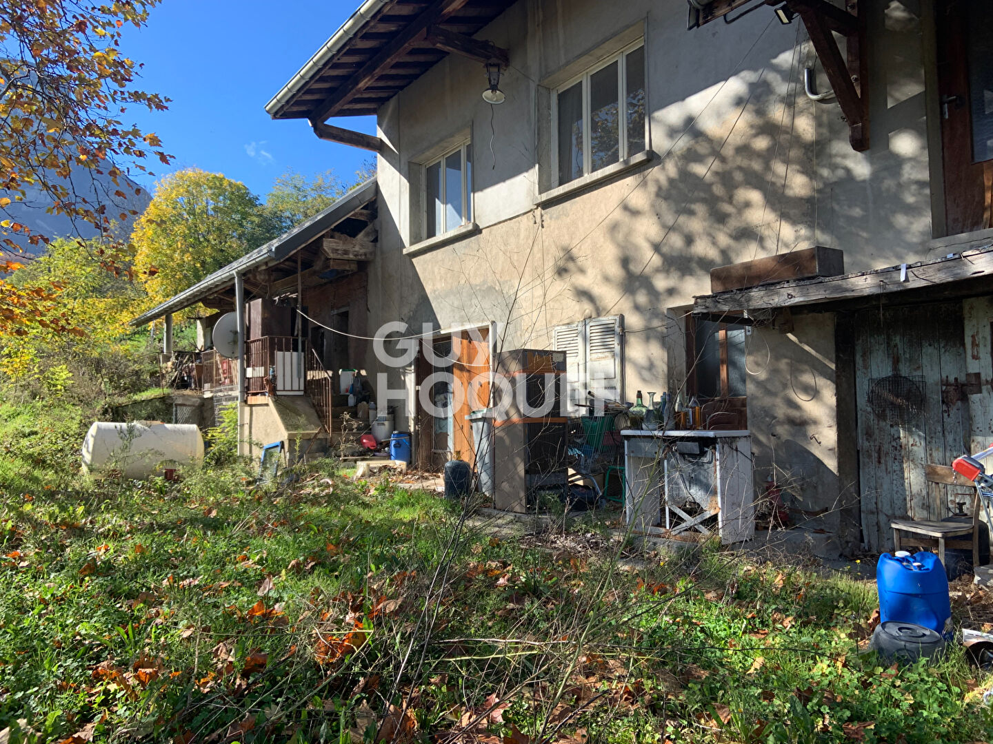 Maison 89m² + grange 50m² + hangear 114m²