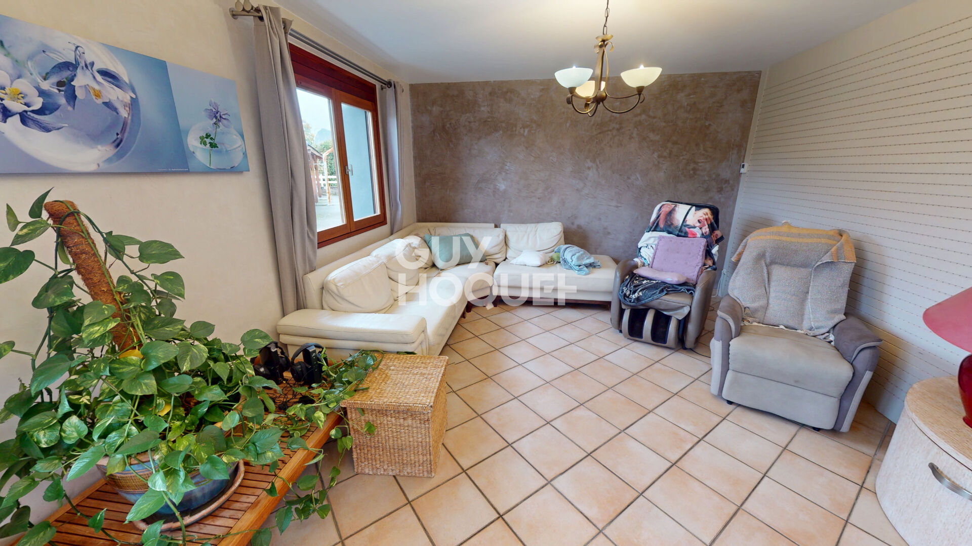 Maison spacieuse à vendre à Villaroux - 4 chambres et grand terrain !