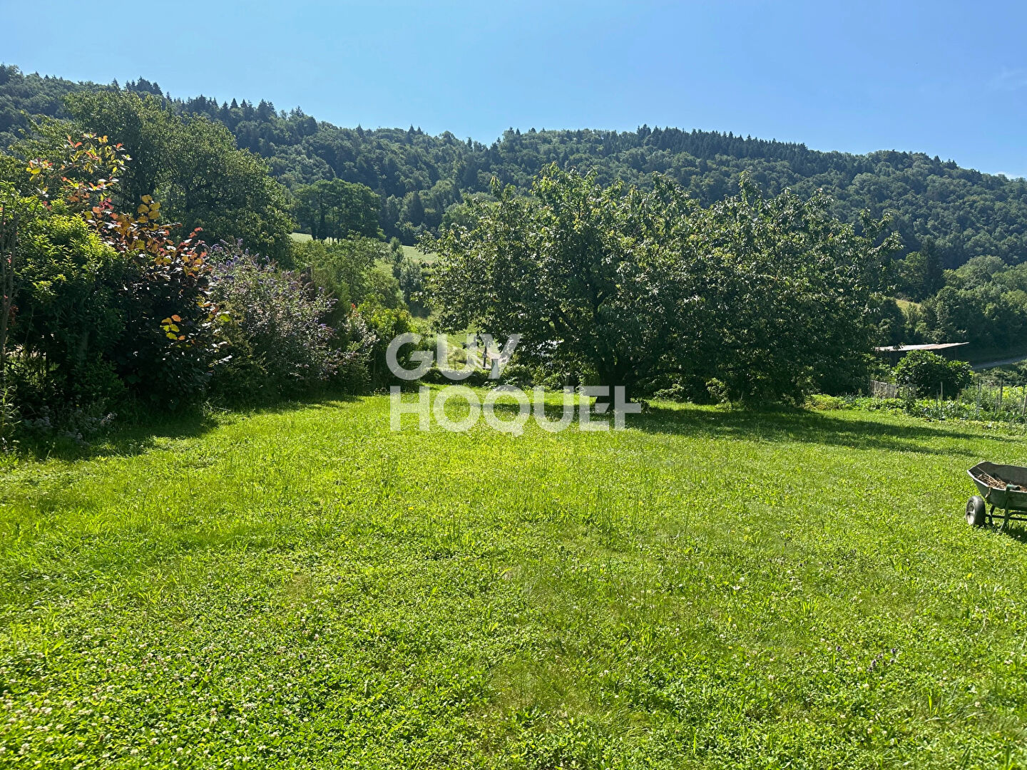 Maison spacieuse à vendre à Villaroux - 4 chambres et grand terrain !