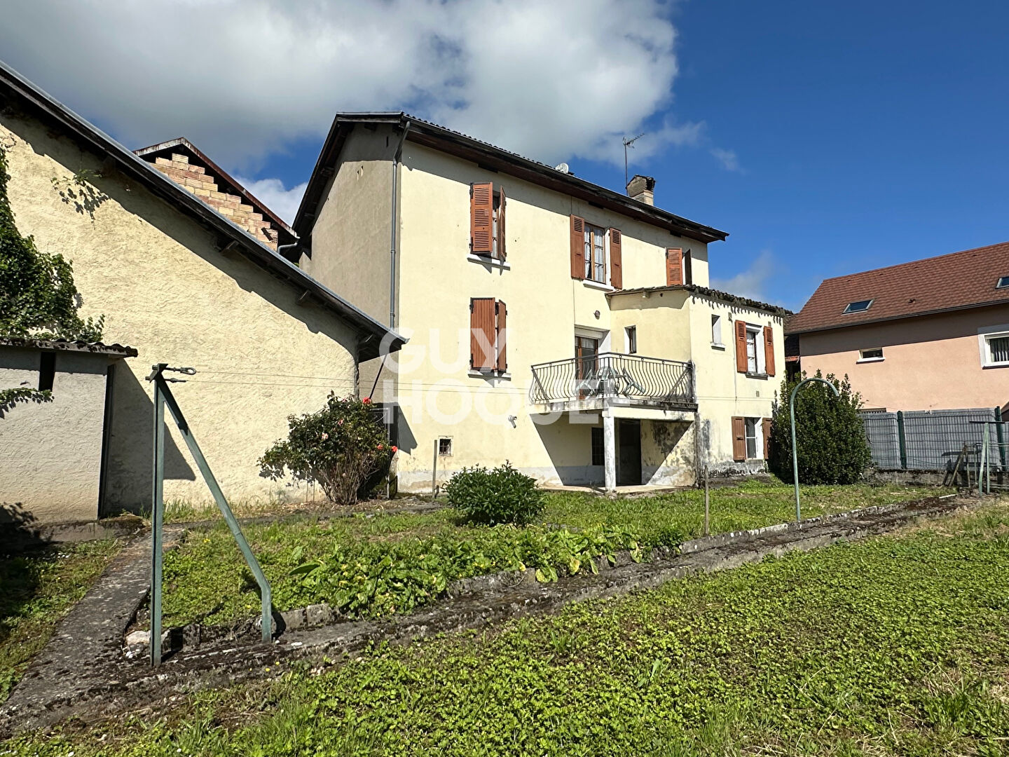 Maison à vendre à Chapareillan avec beau potentiel- Référence 3952