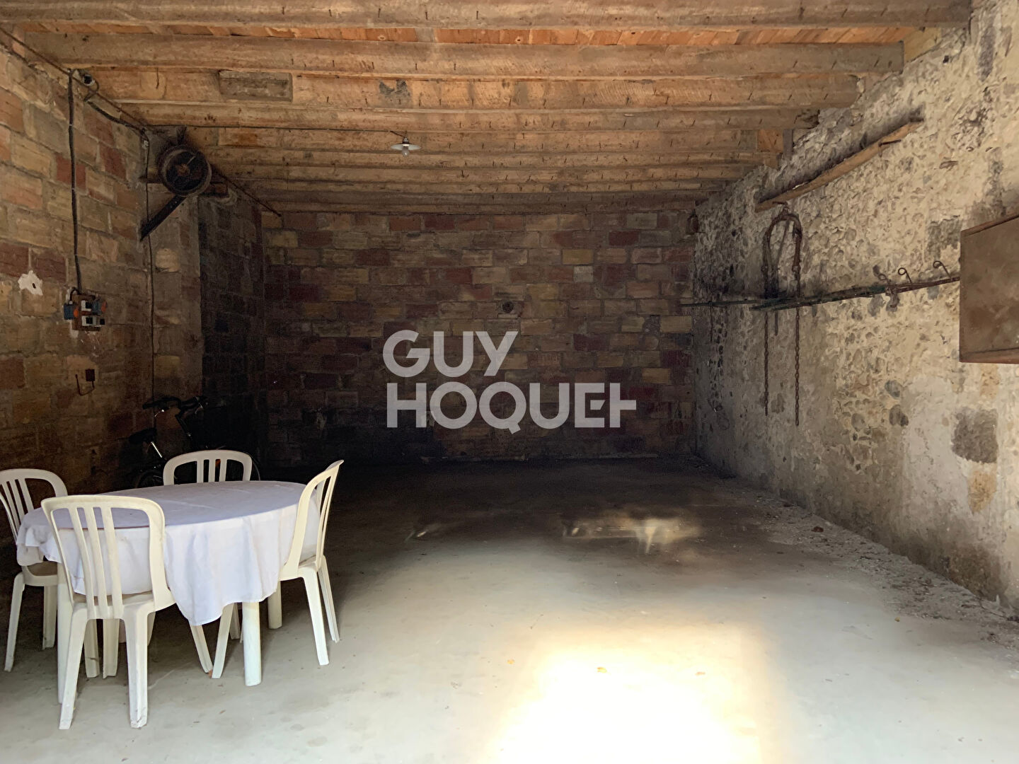 Maison à vendre à Chapareillan avec beau potentiel- Référence 3952