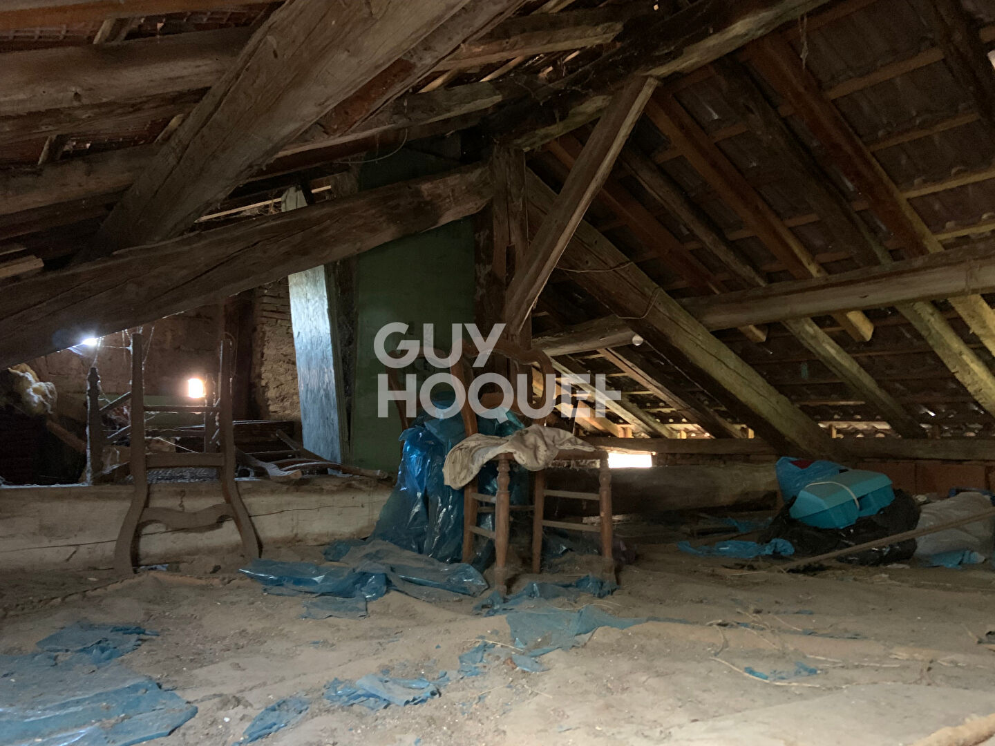 Maison à vendre à Chapareillan avec beau potentiel- Référence 3952