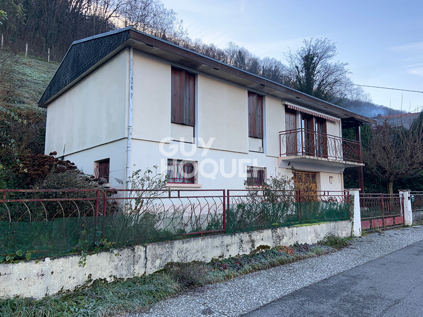 Maison à vendre à Tencin - 4 chambres et grand jardin !