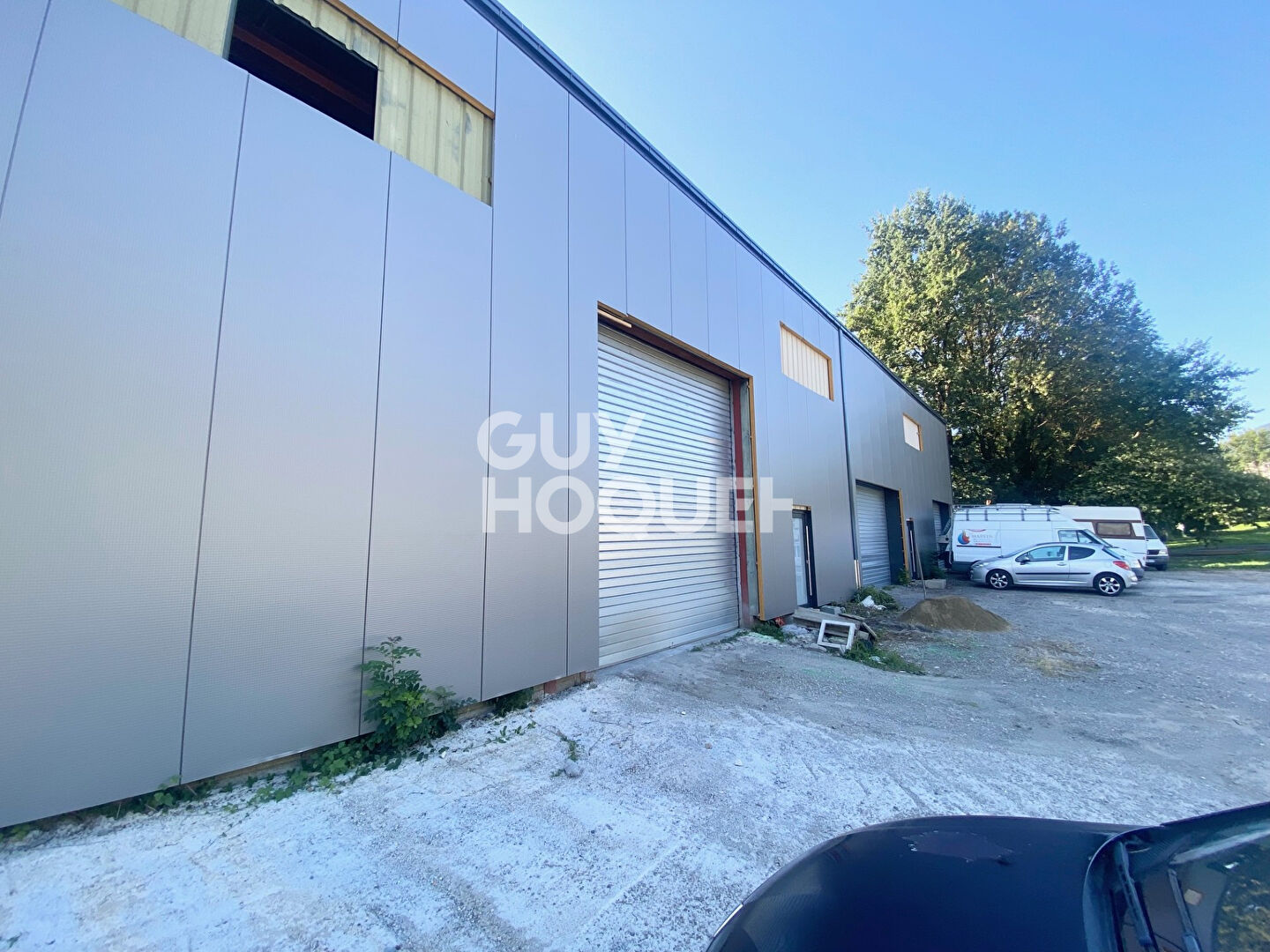 Local industriel 150m2  à Valgelon La Rochette
